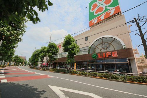 ライフ 鹿骨店の画像