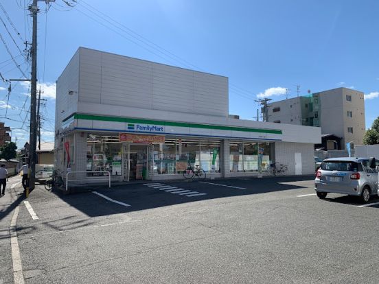 ファミリーマート 太閤通八丁目店の画像