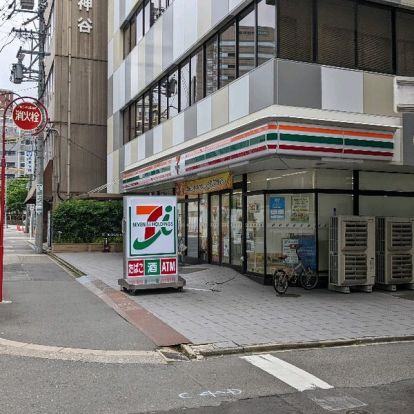 セブンイレブン 名古屋国際センター駅東店の画像