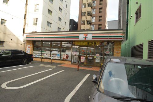 セブンイレブン 名古屋新栄1瓦町店の画像