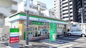 ファミリーマート 代官町東店の画像