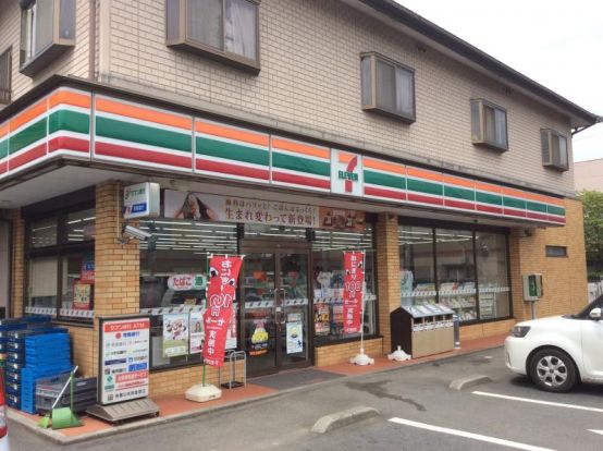 セブンイレブン 下妻本城店の画像