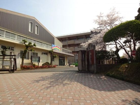 笠岡市立笠岡西中学校の画像