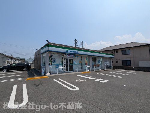 ファミリーマート 宇多津駅東店の画像