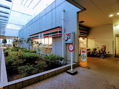 セブンイレブン 公立昭和病院店の画像