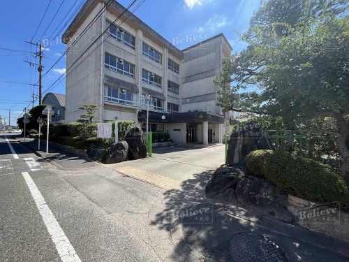 久留米市立牟田山中学校の画像