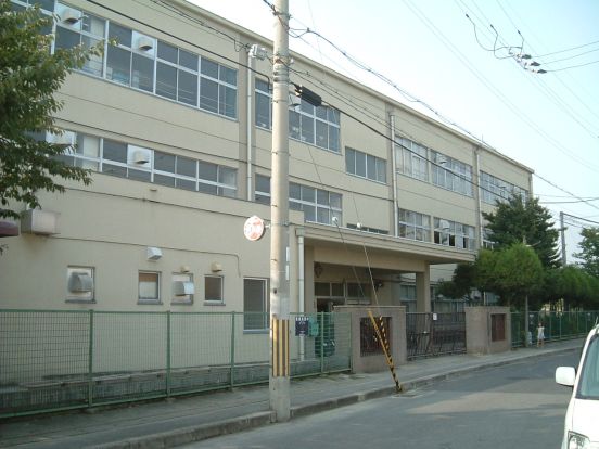 伊勢田小学校の画像