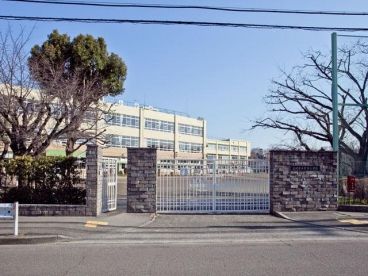 立川市立新生小学校の画像