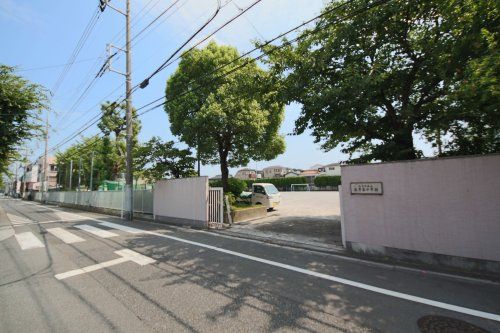 江戸川区立鹿骨東小学校の画像