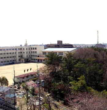 名古屋市立本地丘小学校の画像