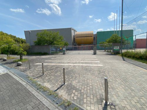 木津川市立州見台小学校の画像