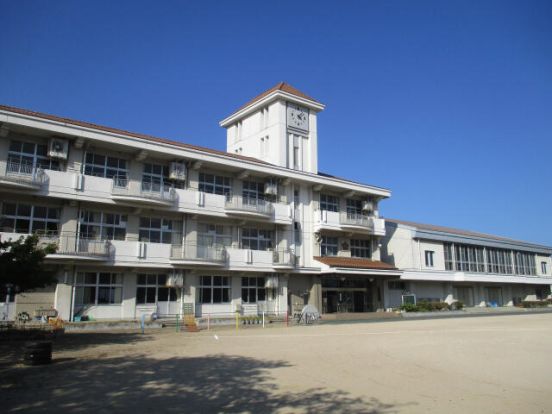 玉野市立山田小学校の画像