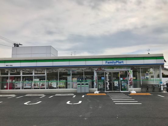 ファミリーマート 倉敷浜ノ茶屋店の画像