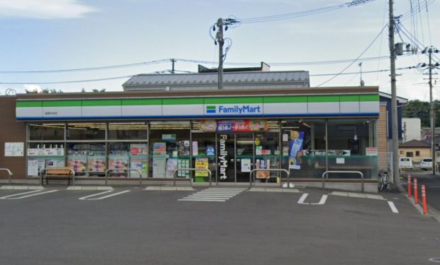 ファミリーマート 船岡中央店の画像