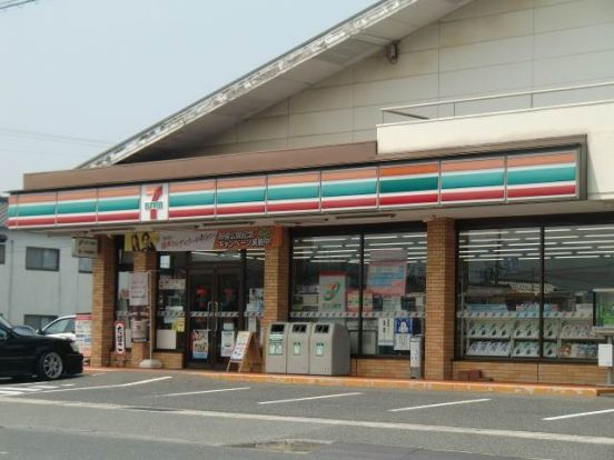 セブンイレブン 倉敷中庄駅前店の画像