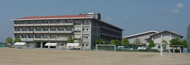 倉敷市立連島南中学校の画像