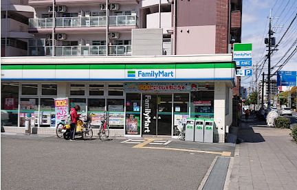 ファミリーマート 菅原七丁目店の画像