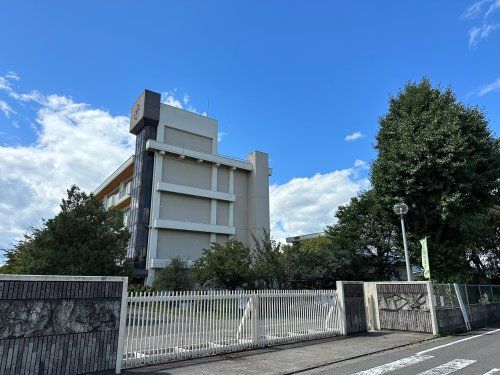 西が丘小学校の画像