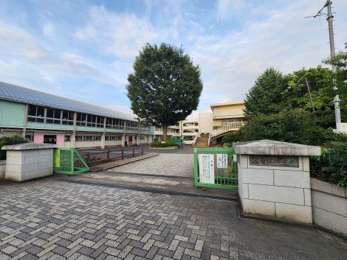 所沢市立伸栄小学校の画像