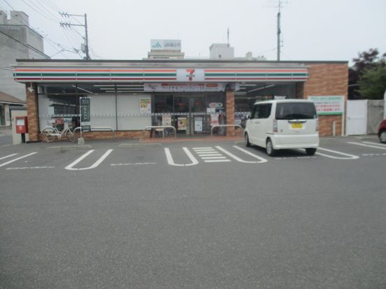 セブンイレブン 神辺川南店の画像