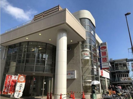 ユニクロ駒沢自由通り店の画像