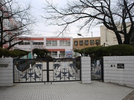 名古屋市立西山小学校の画像