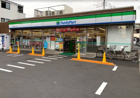 ファミリーマート 練馬北町七丁目店の画像