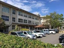 比地小学校の画像