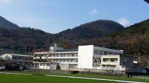 西部小学校の画像