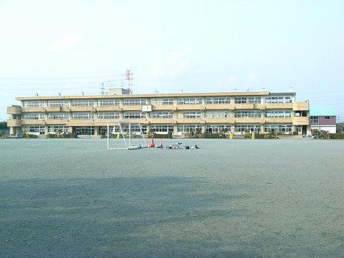 小山城北小学校の画像