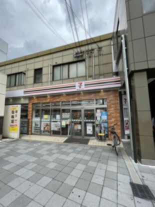 セブンイレブン ハートインJR鳳駅東口店の画像