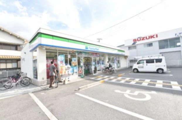 ファミリーマート 堺草部店の画像