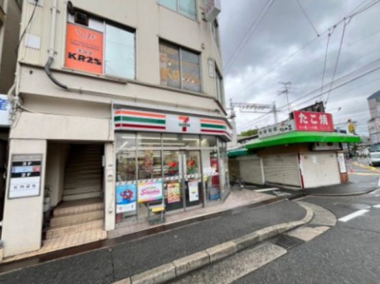 セブンイレブン 羽曳野古市駅前店の画像