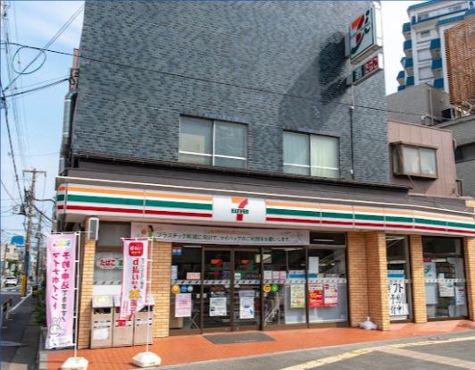 セブンイレブン 大田区東六郷３丁目店の画像