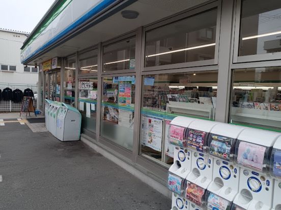 ファミリーマート 姫島四丁目店の画像