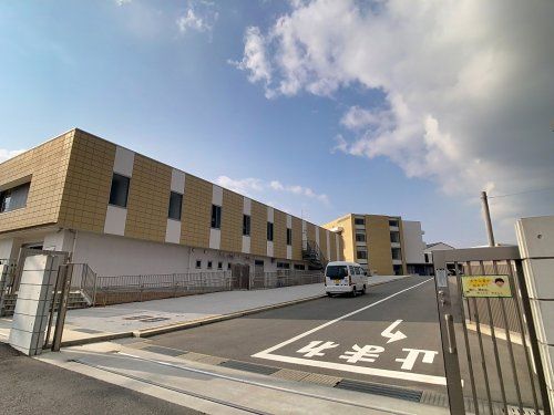 宮若市立光陵小学校の画像