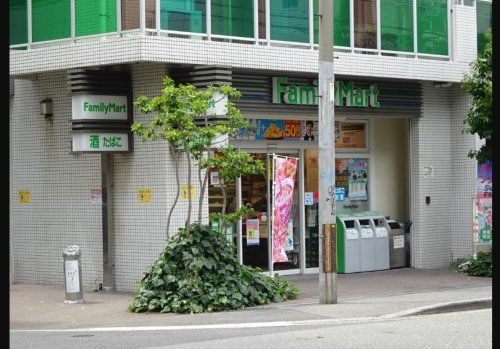 ファミリーマート五条新町店の画像