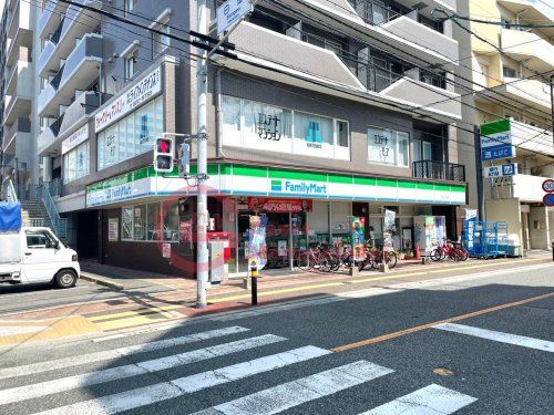 ファミリーマート 白金二丁目店の画像