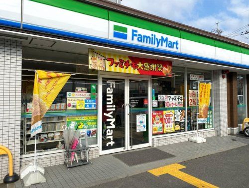 ファミリーマート新堀川店の画像