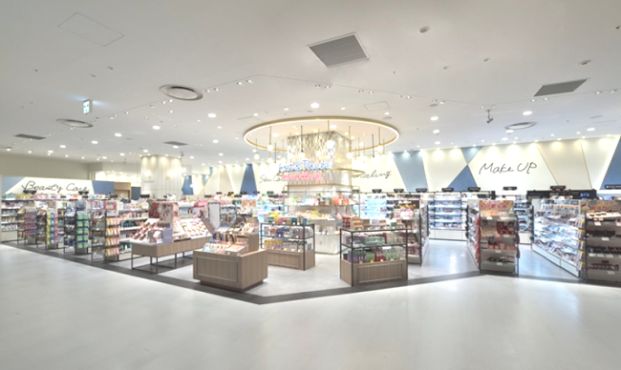 アインズ&トルペ 札幌ステラプレイス店の画像