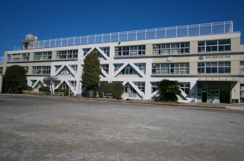 柏市立風早北部小学校の画像