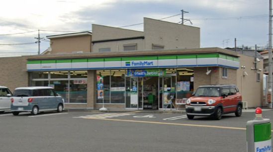 ファミリーマート 上牧町米山台店の画像