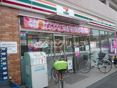 セブンイレブン 通町店の画像