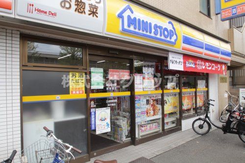 ミニストップ 阪東橋店の画像