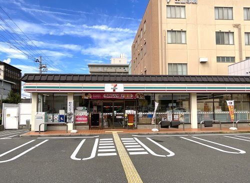 セブンイレブン【京都吉祥院向田東町店】の画像