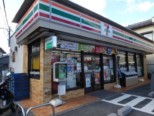 セブンイレブン 鳩ヶ谷本町店の画像