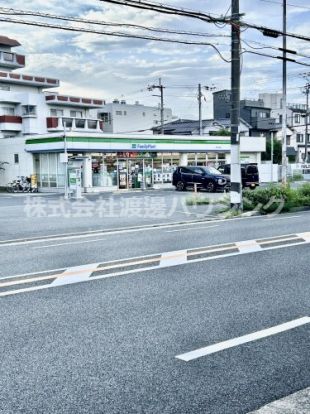 ファミリーマート豊中小曽根店の画像