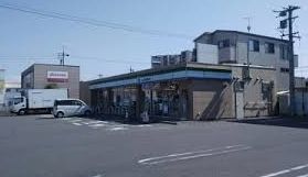 ファミリーマート 岩倉大地新町店の画像