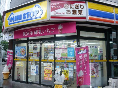 ミニストップ ベイスターズ通り店の画像