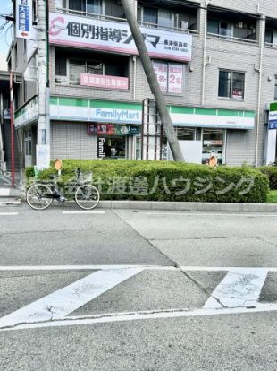 ファミリーマート豊津駅前店の画像